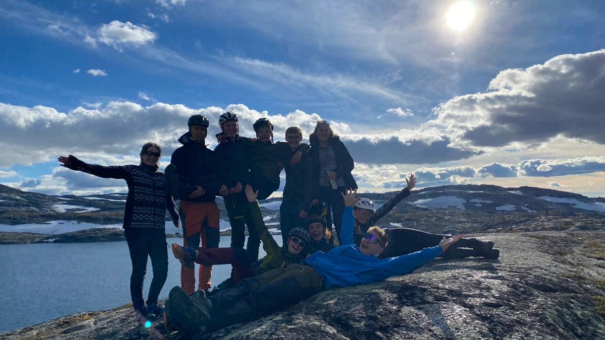 Elever på fjelltur