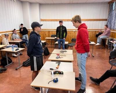 Elever i klasserom