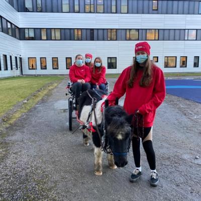 Elever på Kalnes